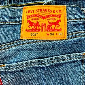 Levi 502 jeans in excellent condition.  Size 34x30